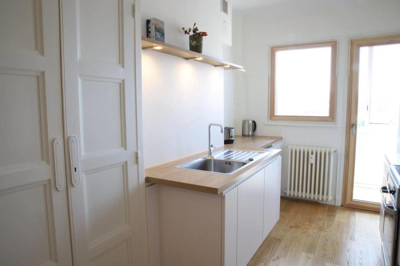 Large 5 Rooms With Garage In The City Center Анси Екстериор снимка