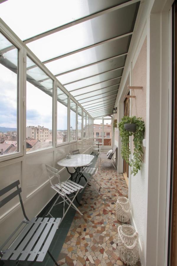 Large 5 Rooms With Garage In The City Center Анси Екстериор снимка